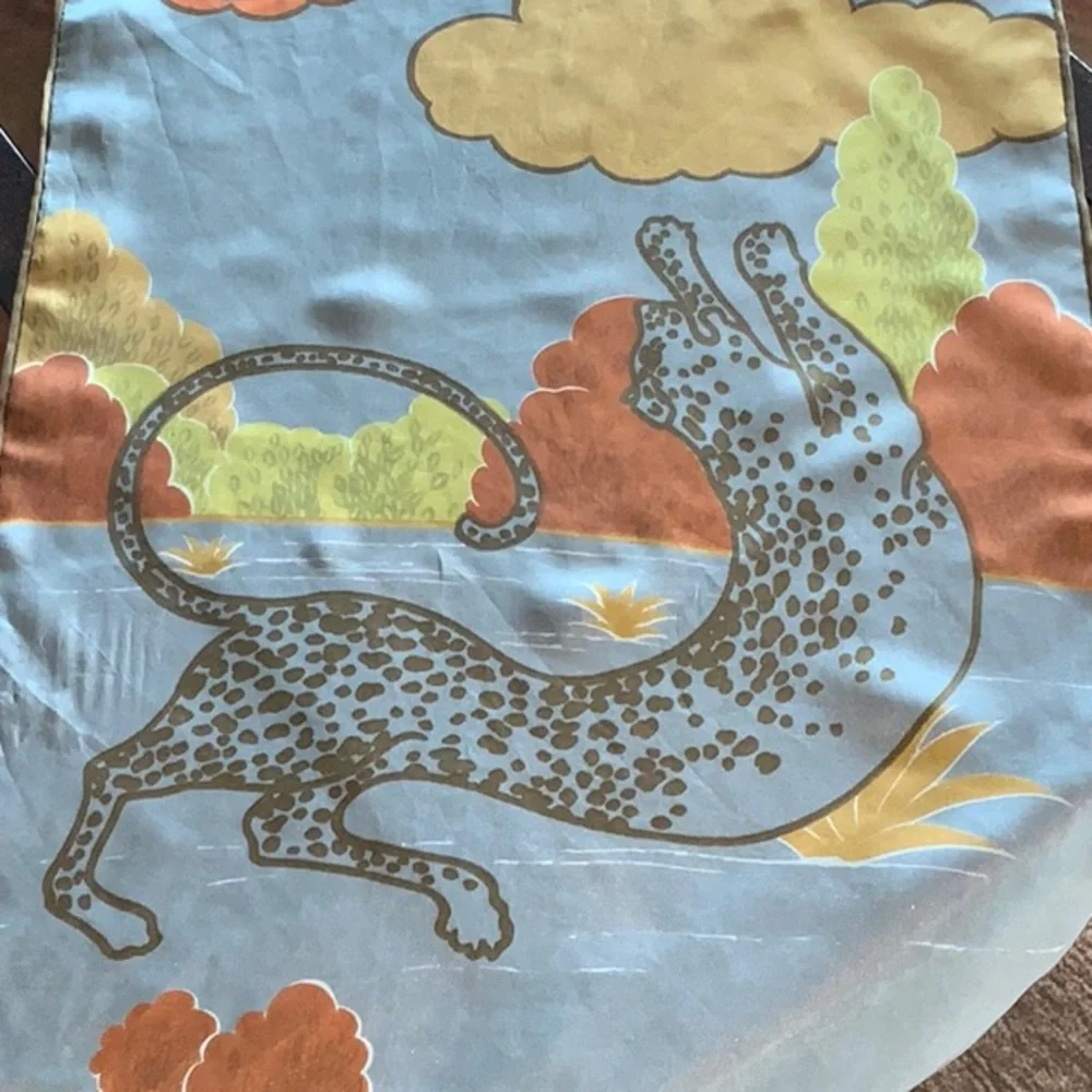 Sally Gee Silk Scarf Japan Big Cats Leopard Tiger Hand Rolled WPL 13407 Vintage